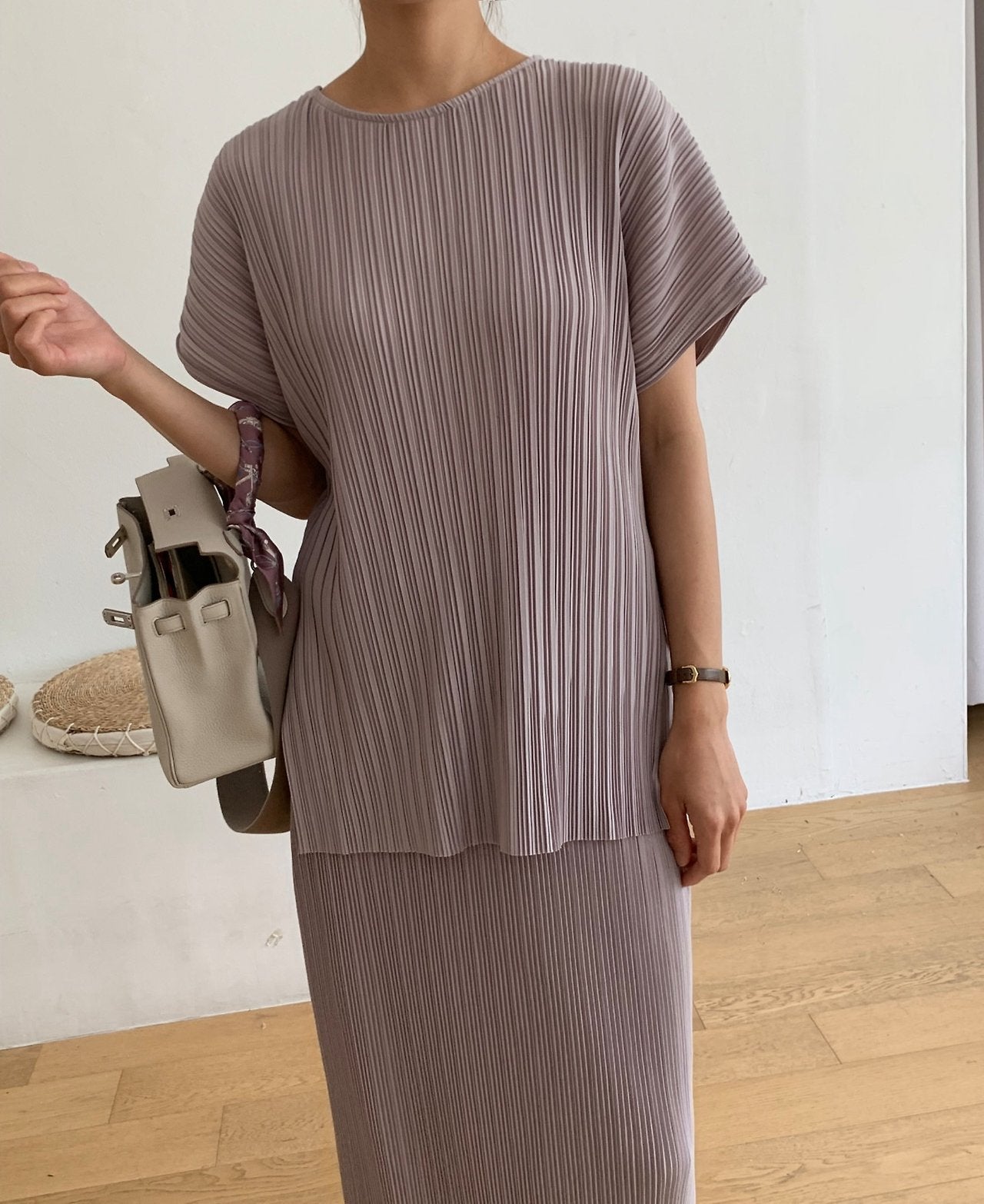 Pleats blouse and skirt set
