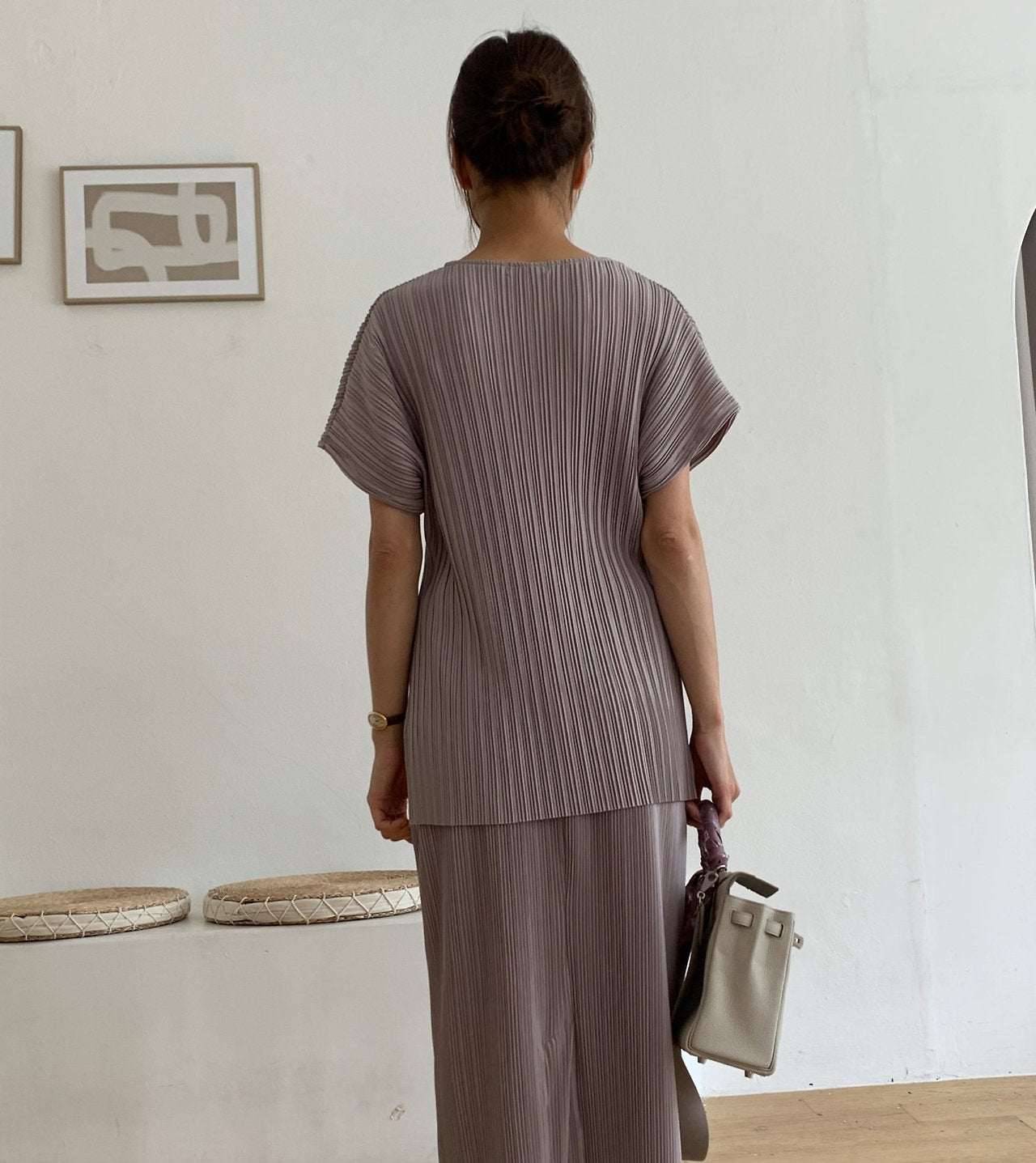 Pleats blouse and skirt set