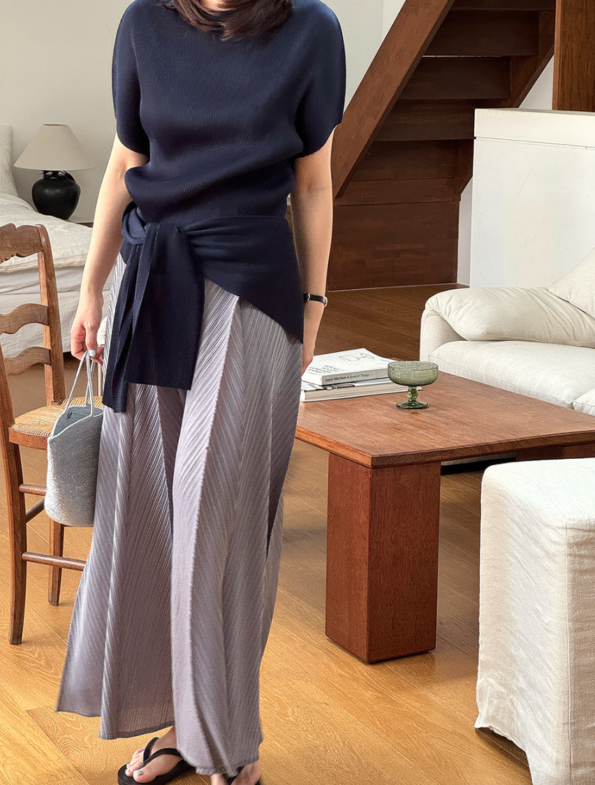 Shawl set pleats blouse