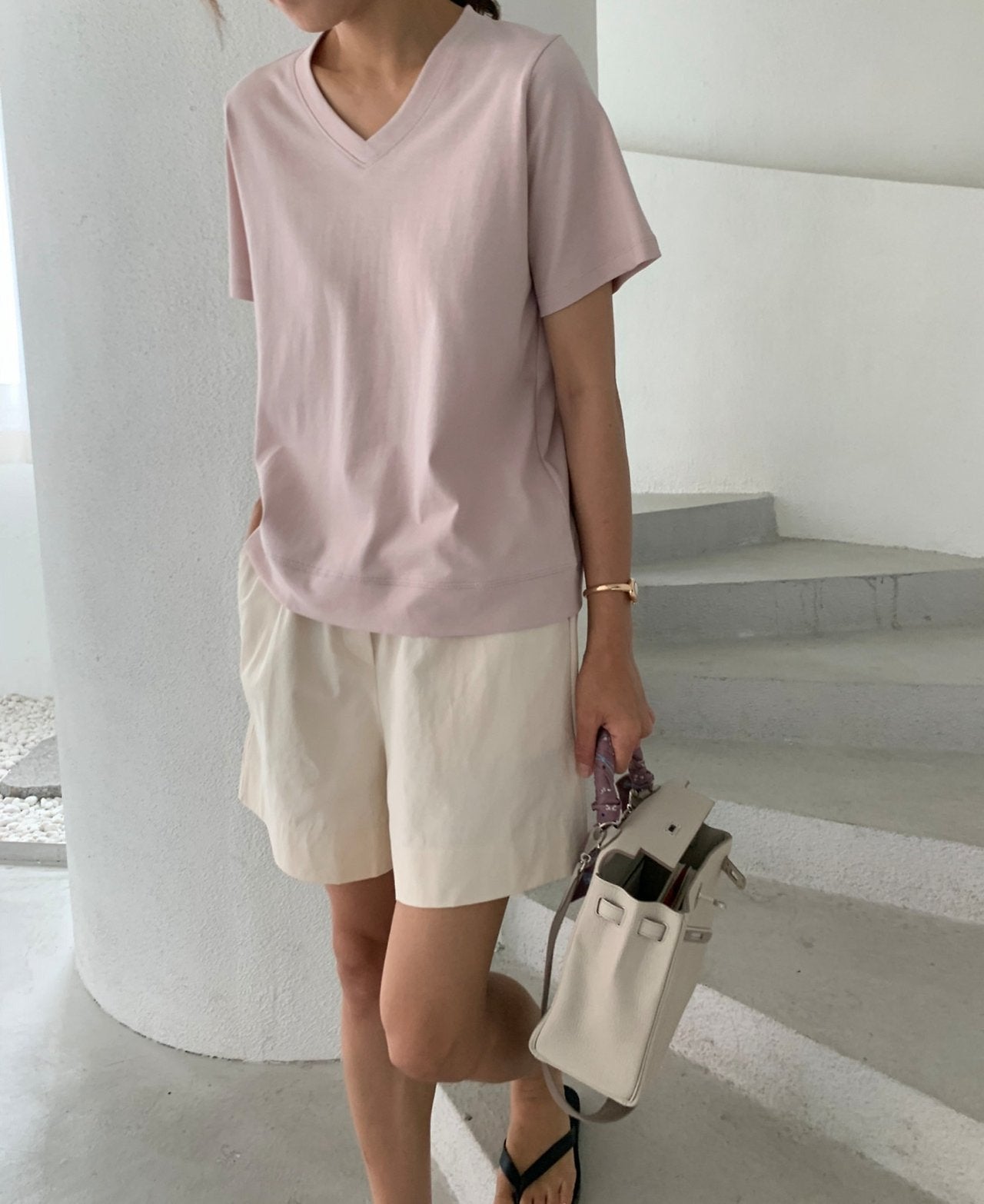 V neck T-shirt
