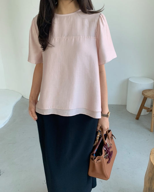 Double-layered blouse