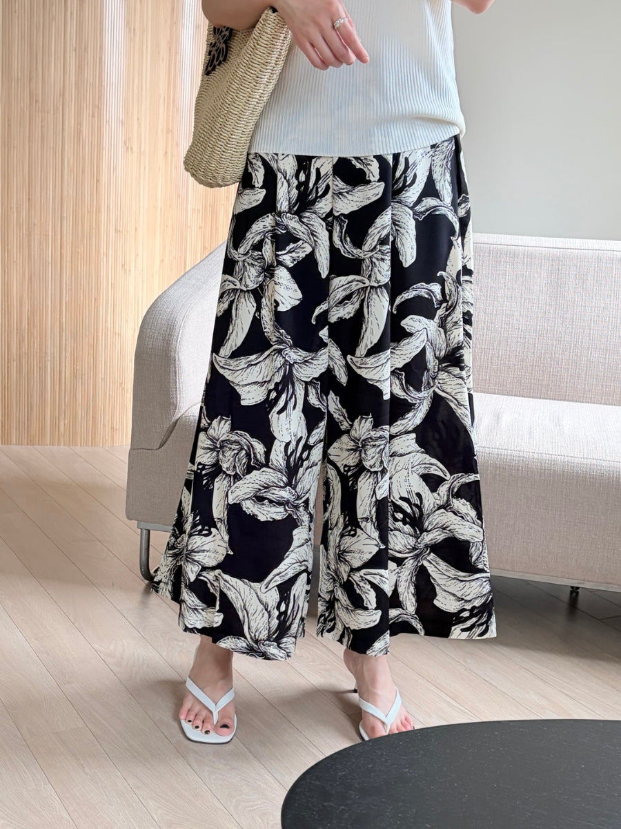 Floral wide pants