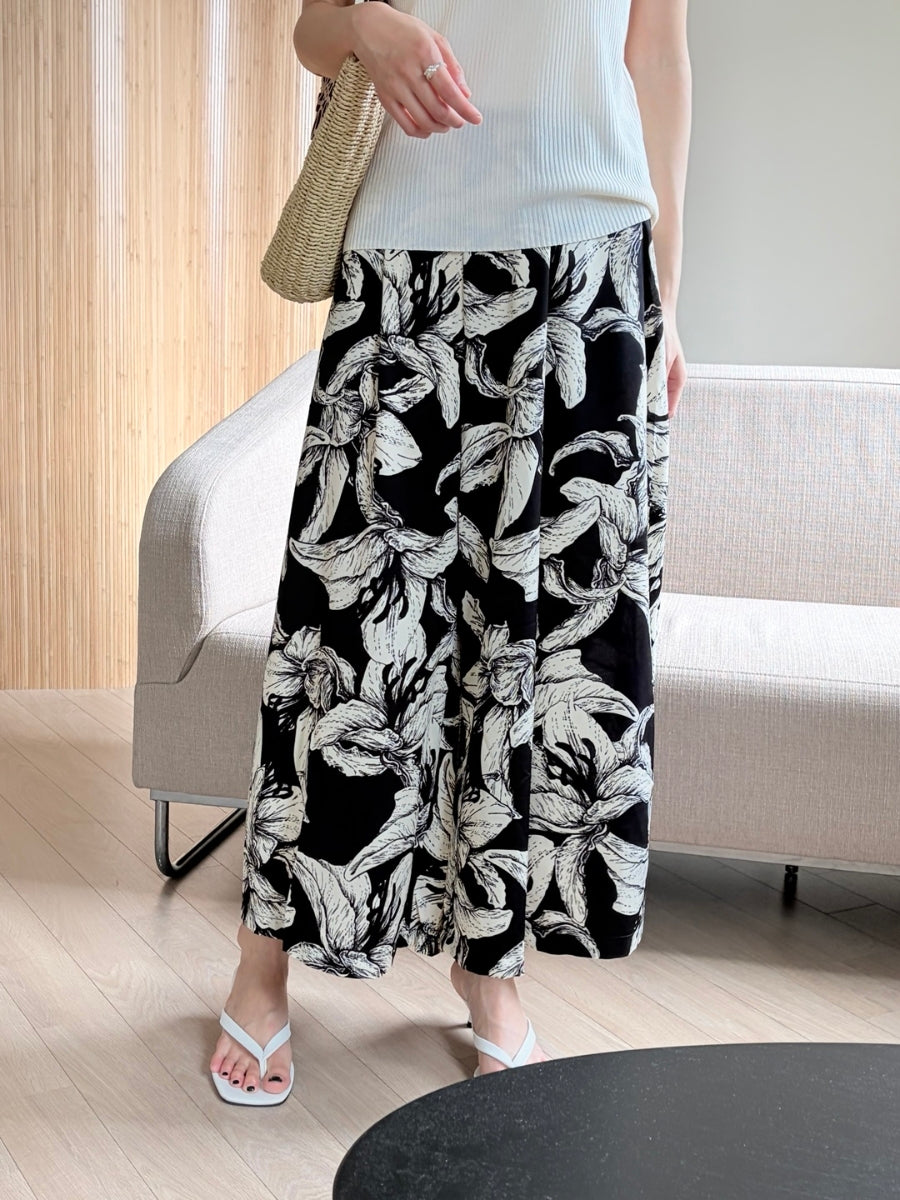 Floral wide pants