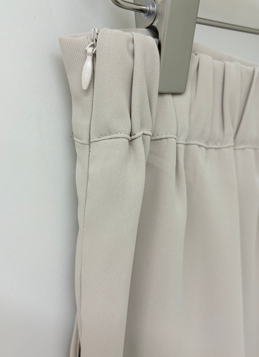 Silky wide-leg pants