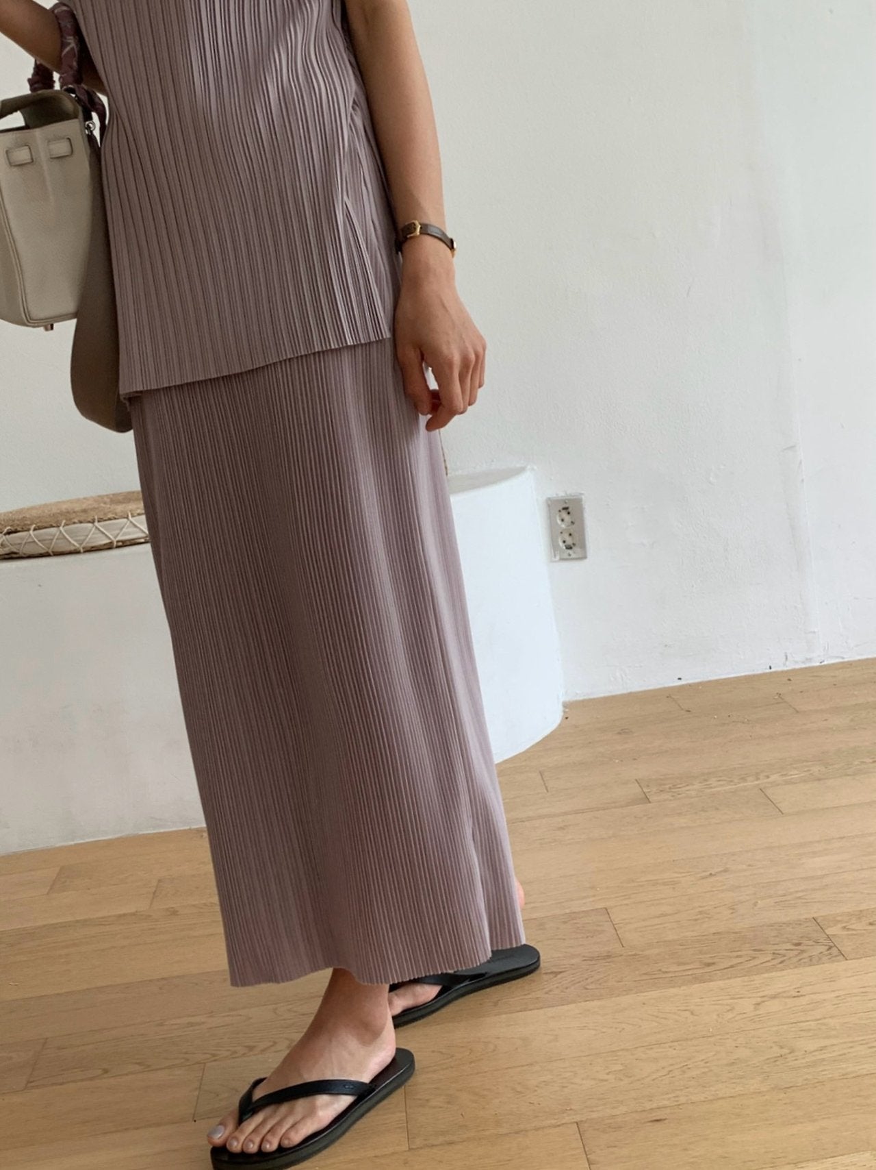 Pleats blouse and skirt set