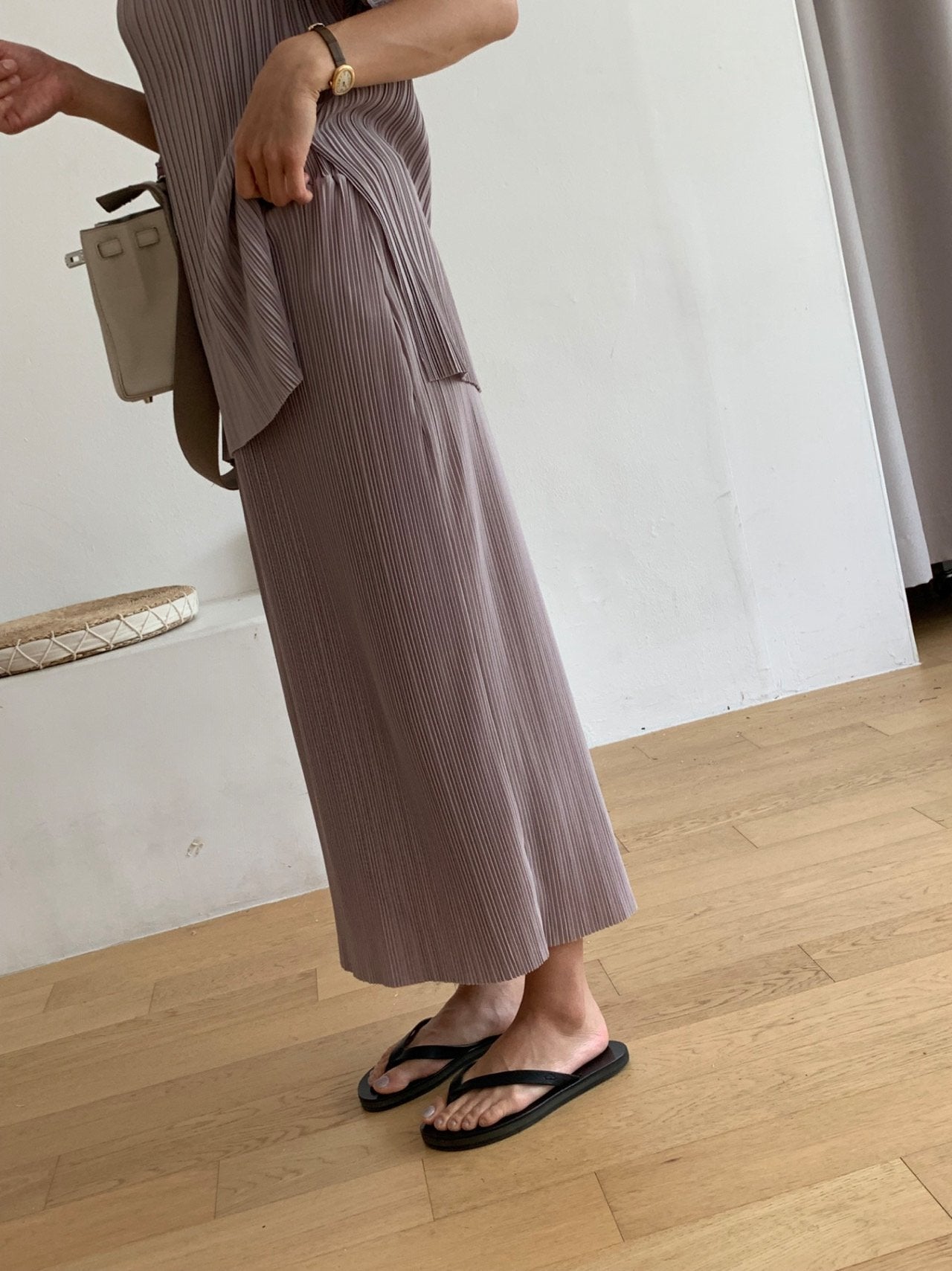 Pleats blouse and skirt set