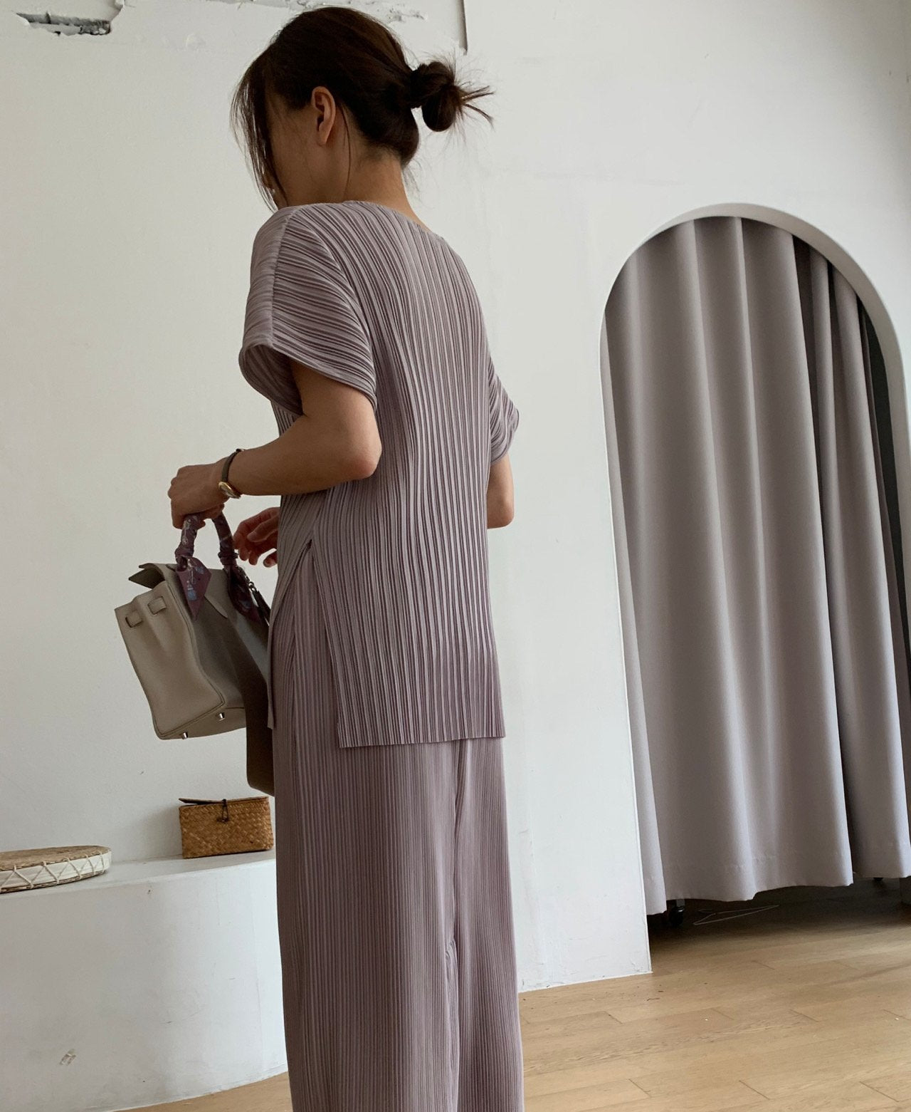 Pleats blouse and skirt set