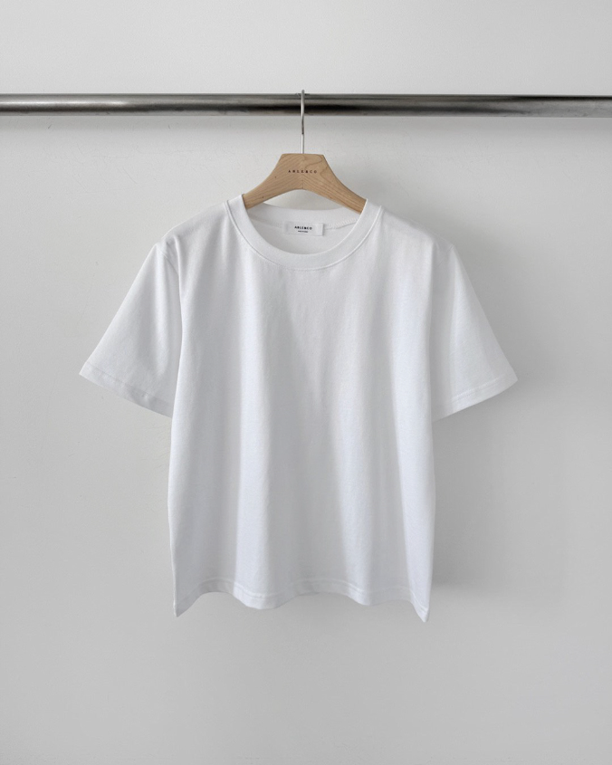 Summer basic tee