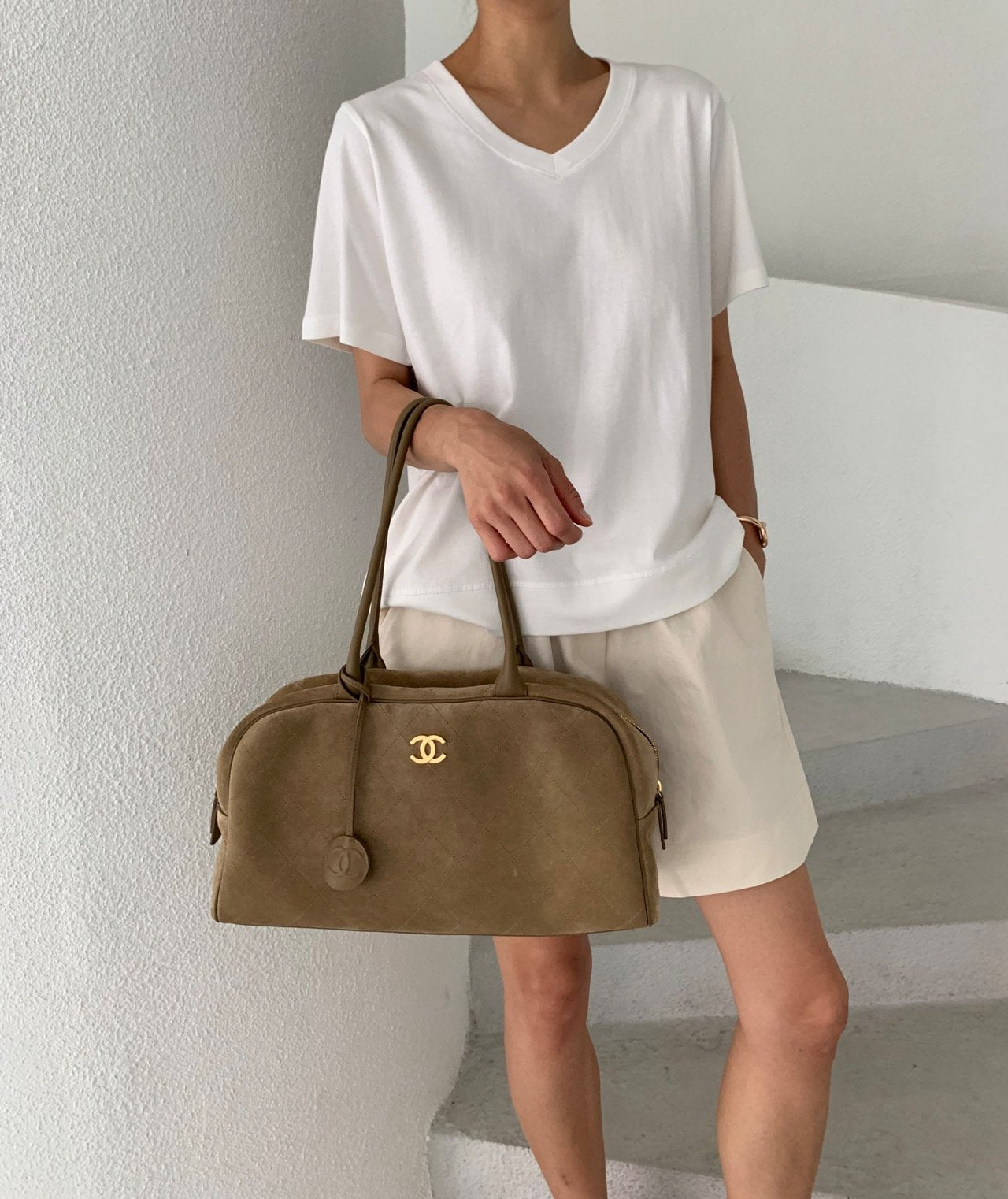 V neck T-shirt