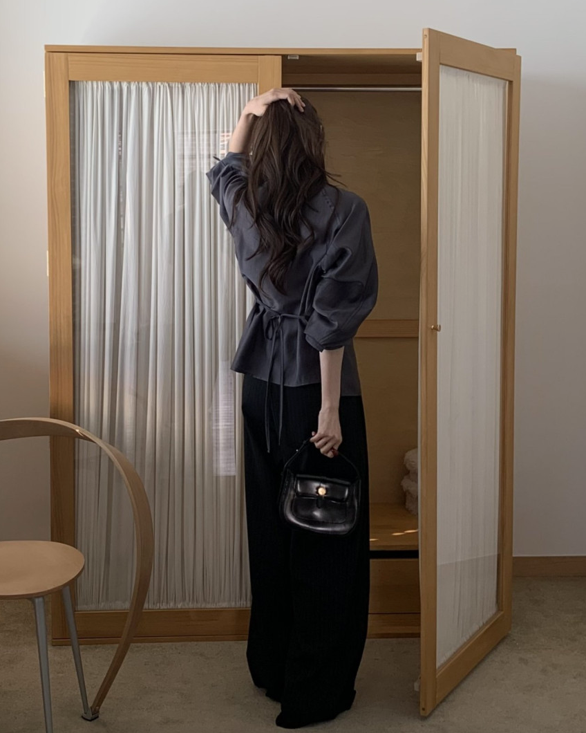 Tencel collar blouse