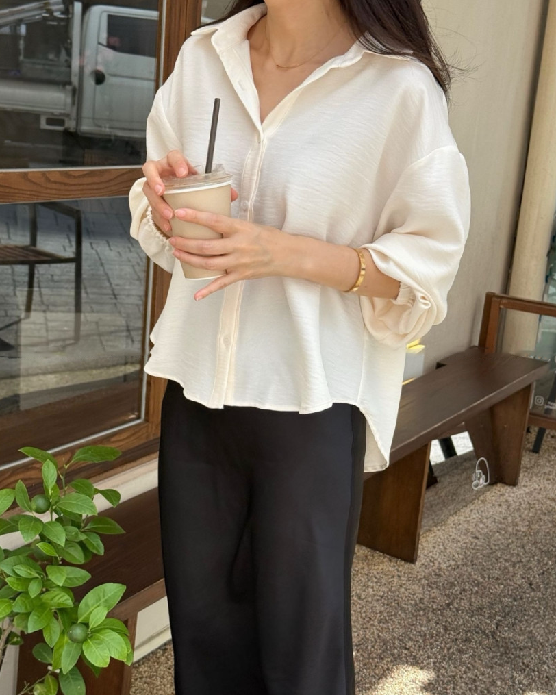 Silky semi cropped blouse