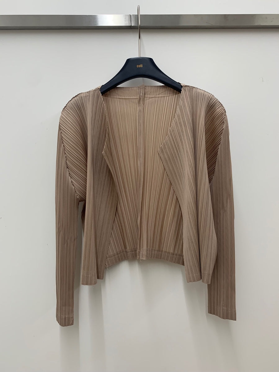 Pleated cardigan