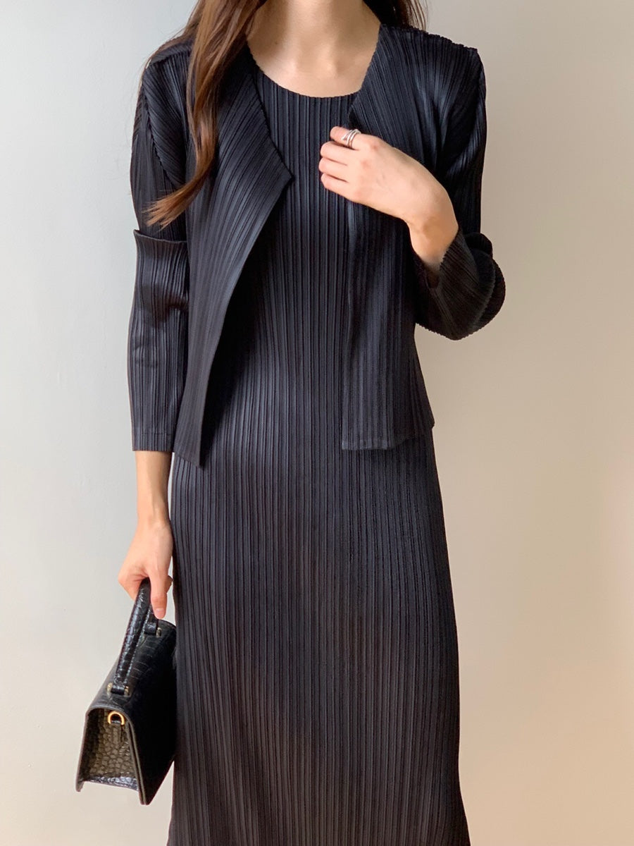 Pleated cardigan