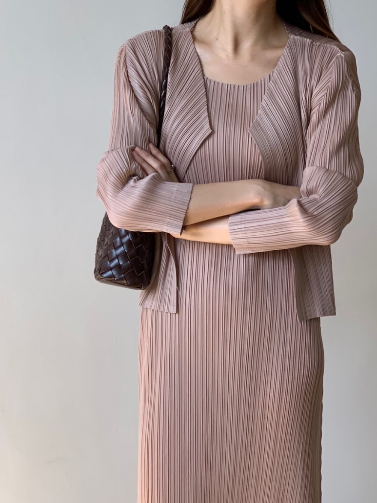 Pleated cardigan