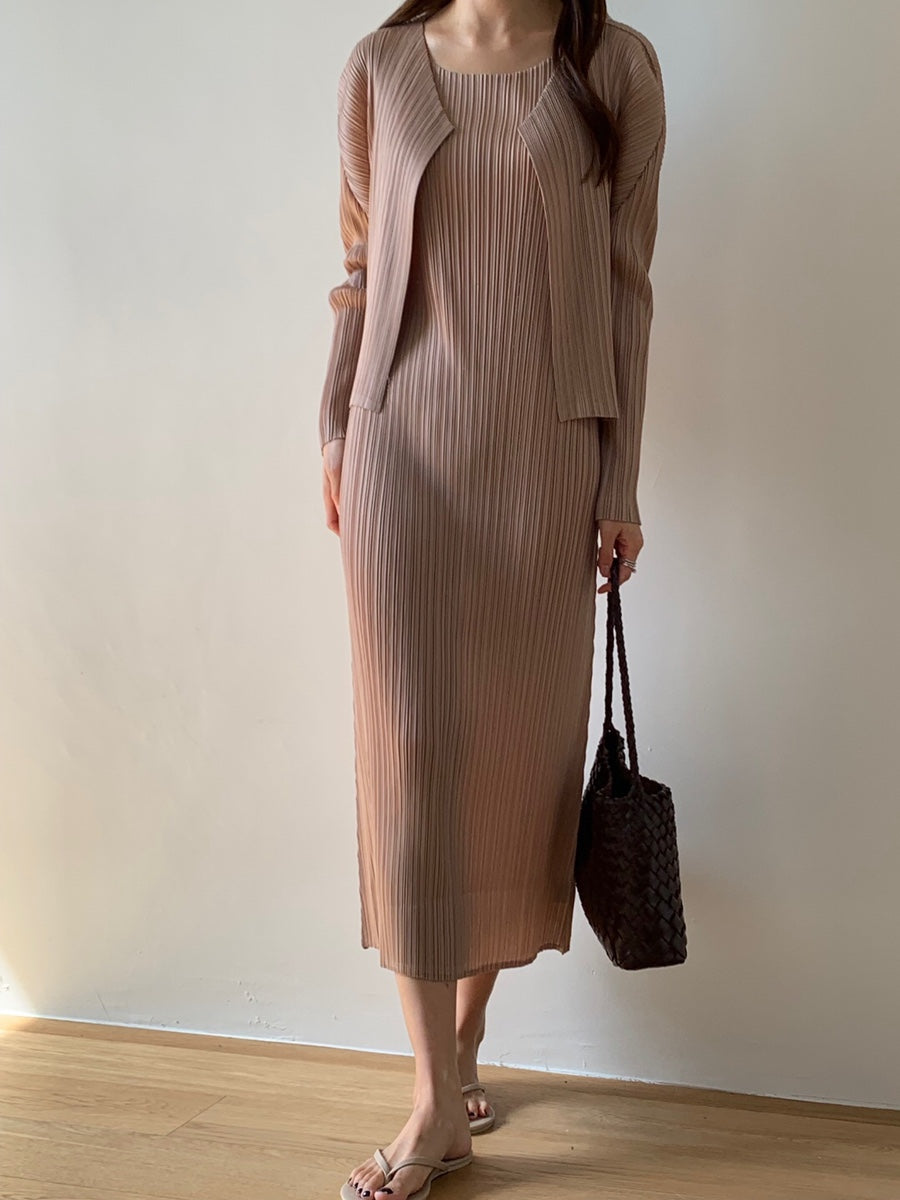 Pleated cardigan