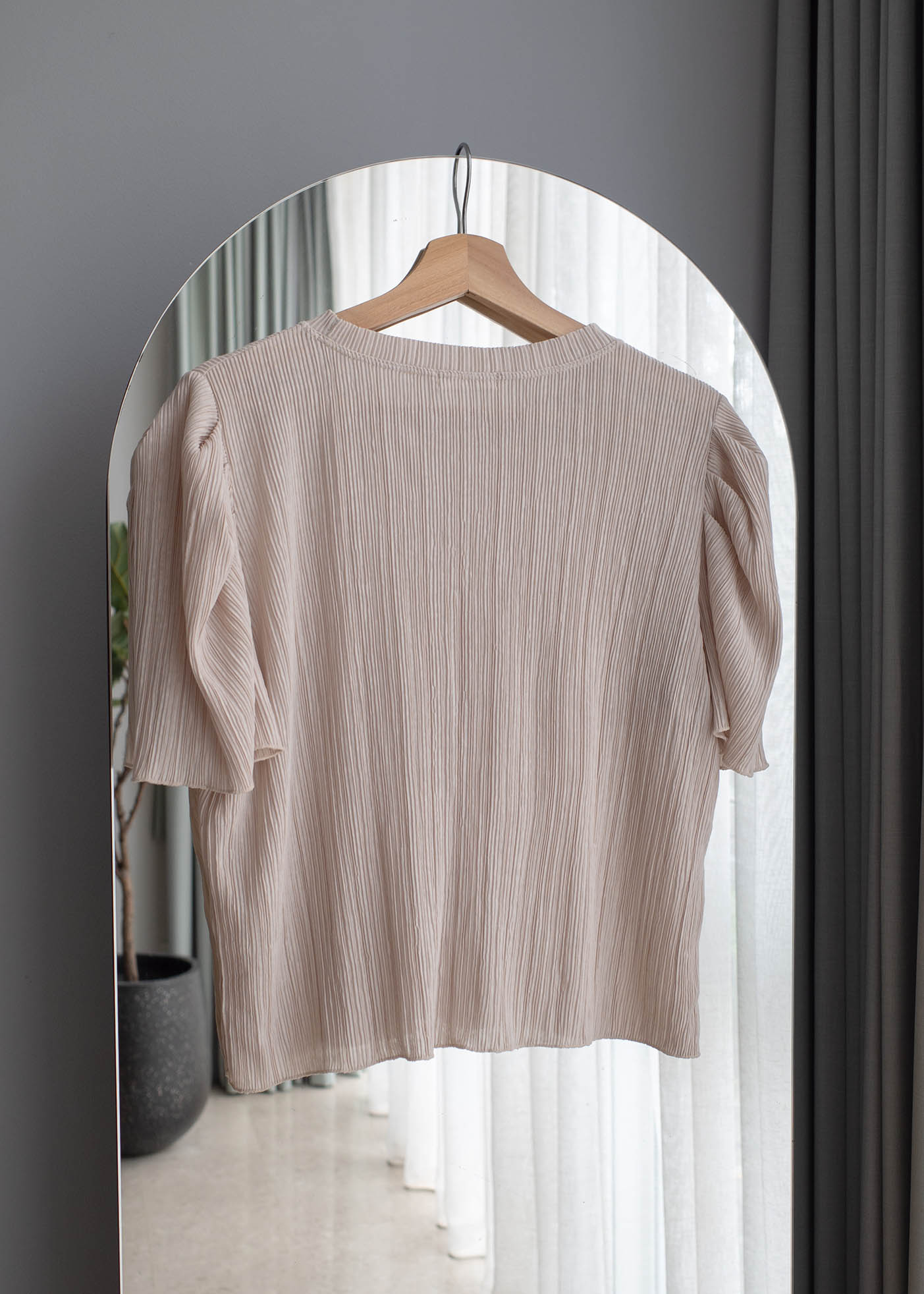 Pleated puff tee