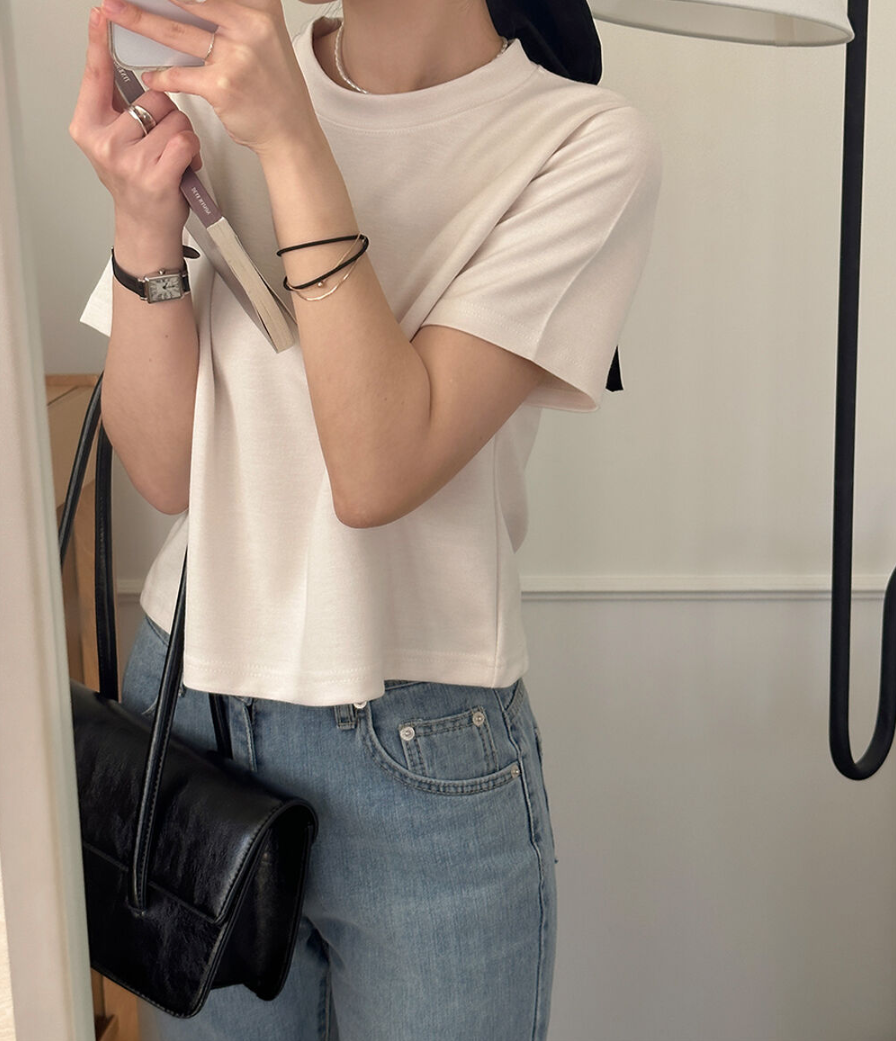 Silky semi cropped tee