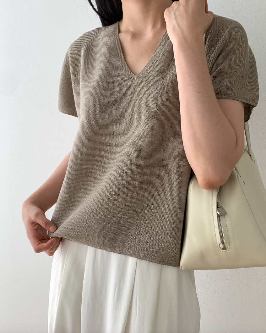 Linen wholegarment V neck knit