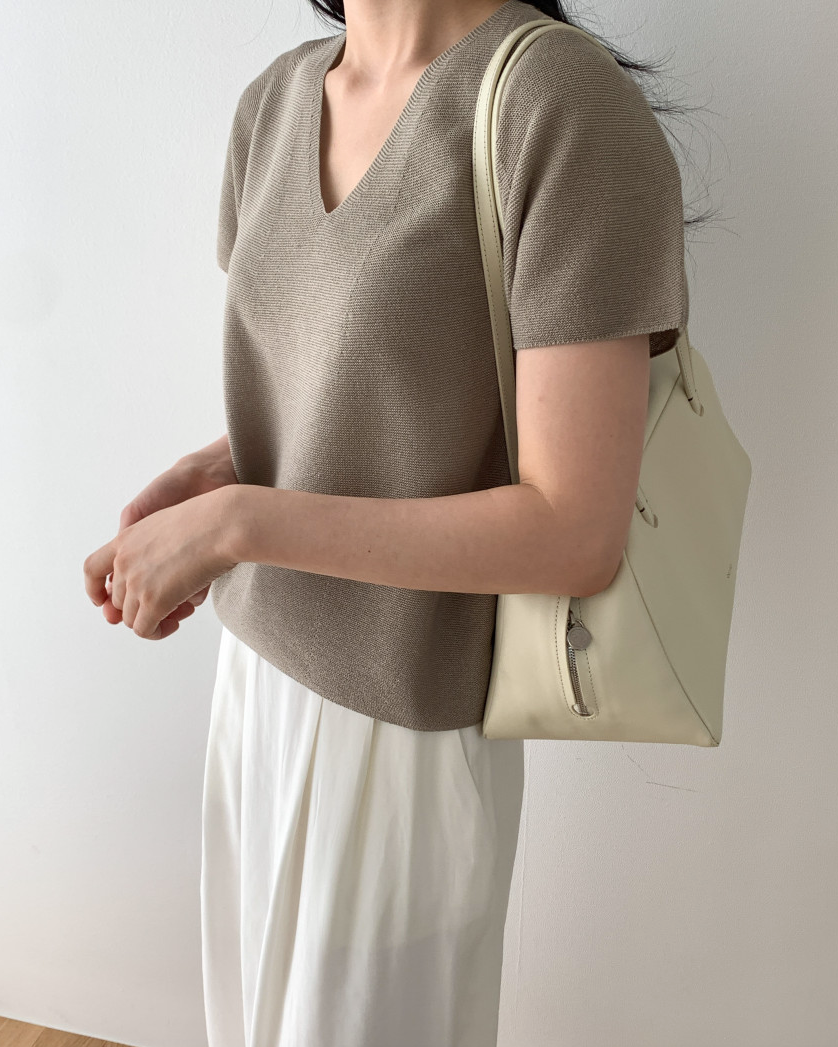 Linen wholegarment V neck knit