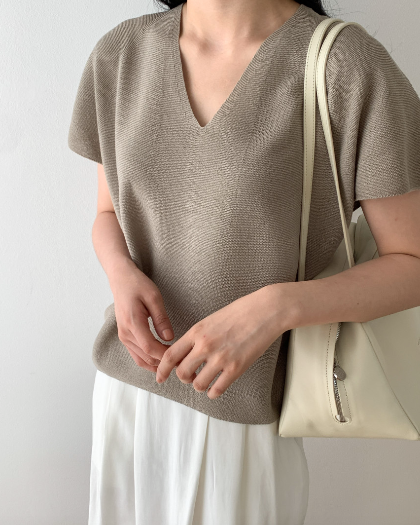 Linen wholegarment V neck knit