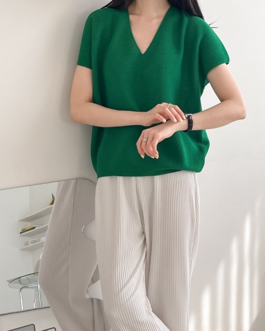 Wholegarment cap sleeves top