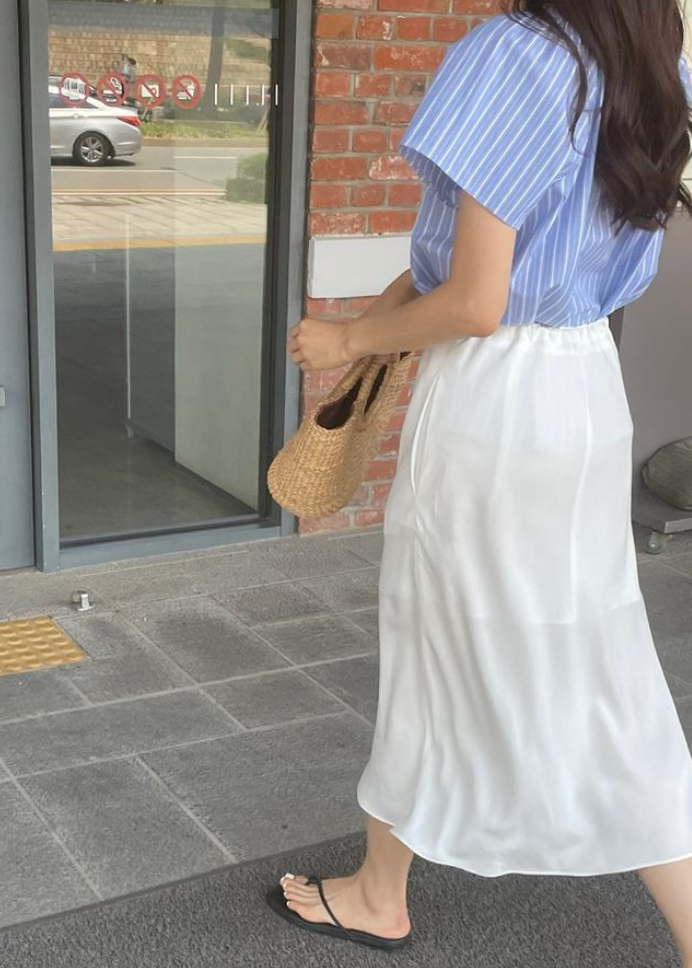 Striped frill blouse