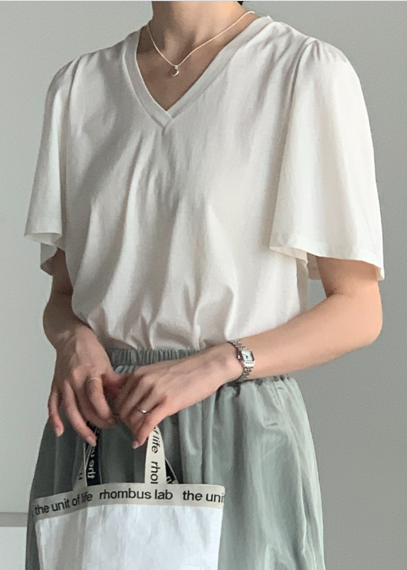 Frill sleeves t-shirt