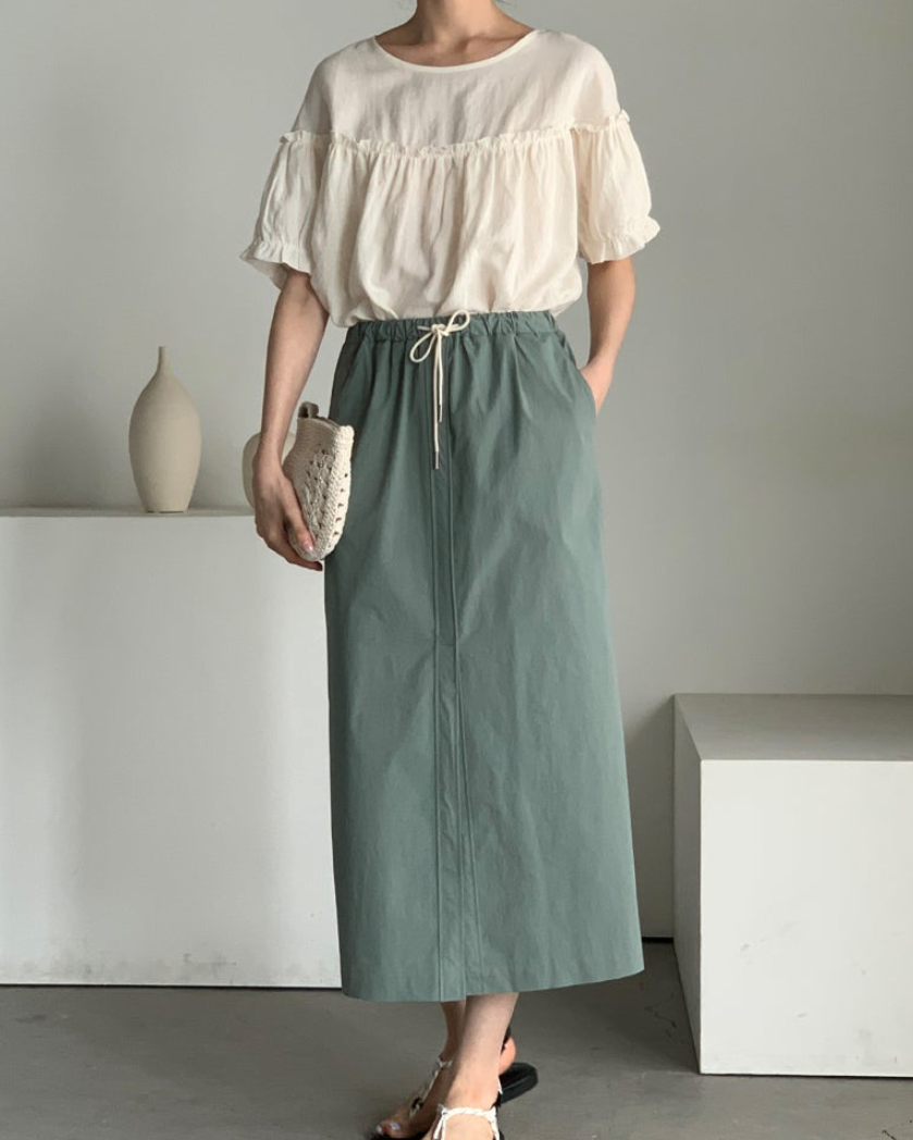 Linen frill blouse