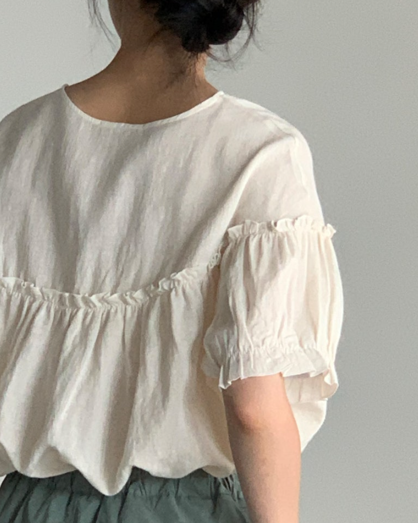 Linen frill blouse