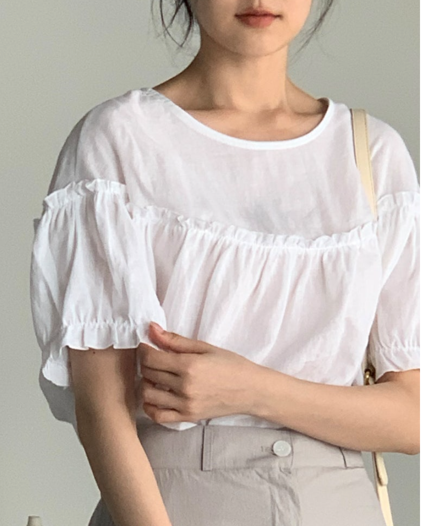 Linen frill blouse