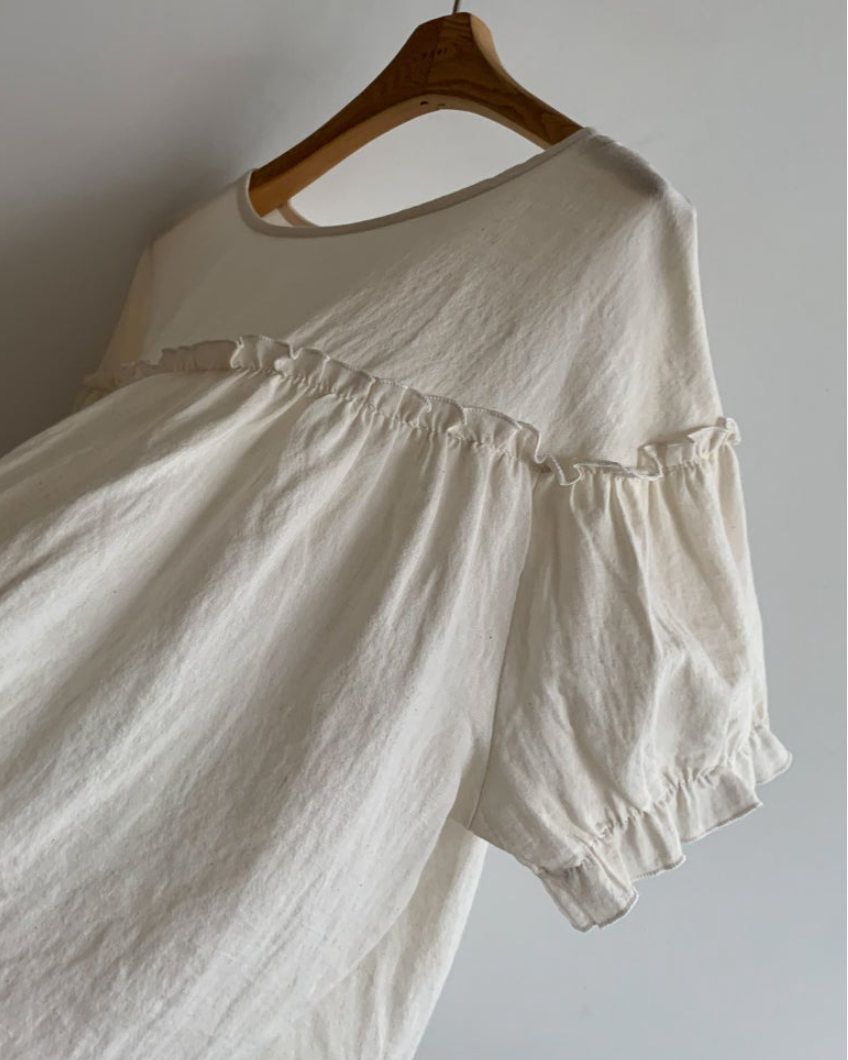 Linen frill blouse