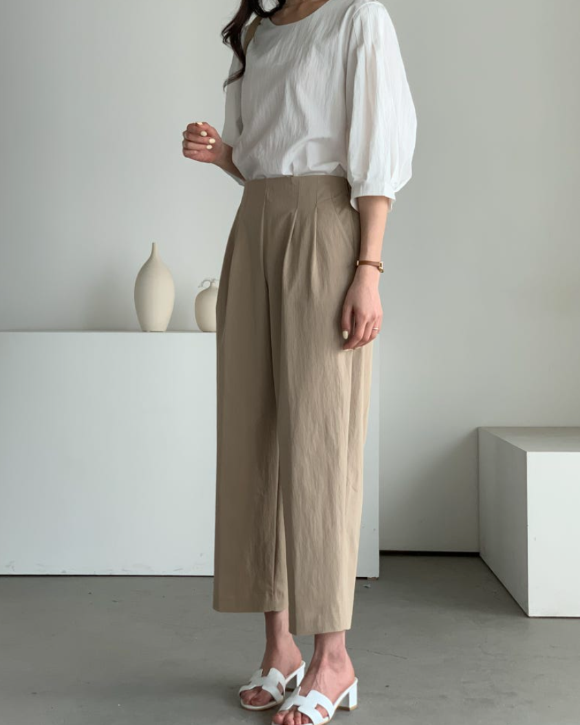 Modern pintuck slacks