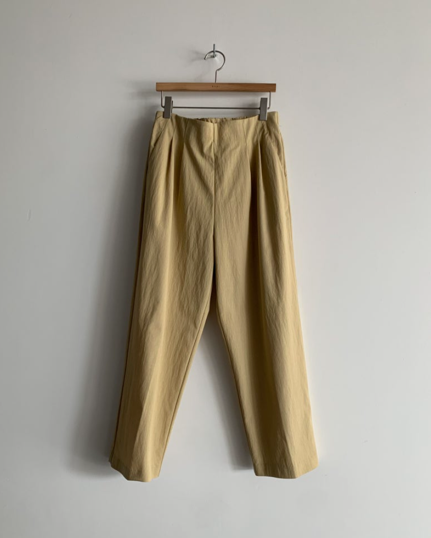 Modern pintuck slacks