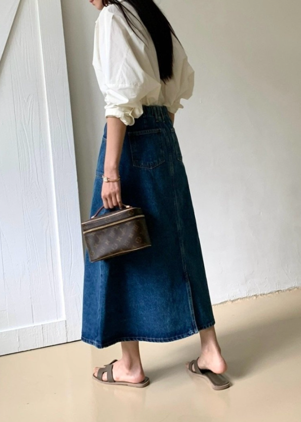 Big pocket A-line denim skirt