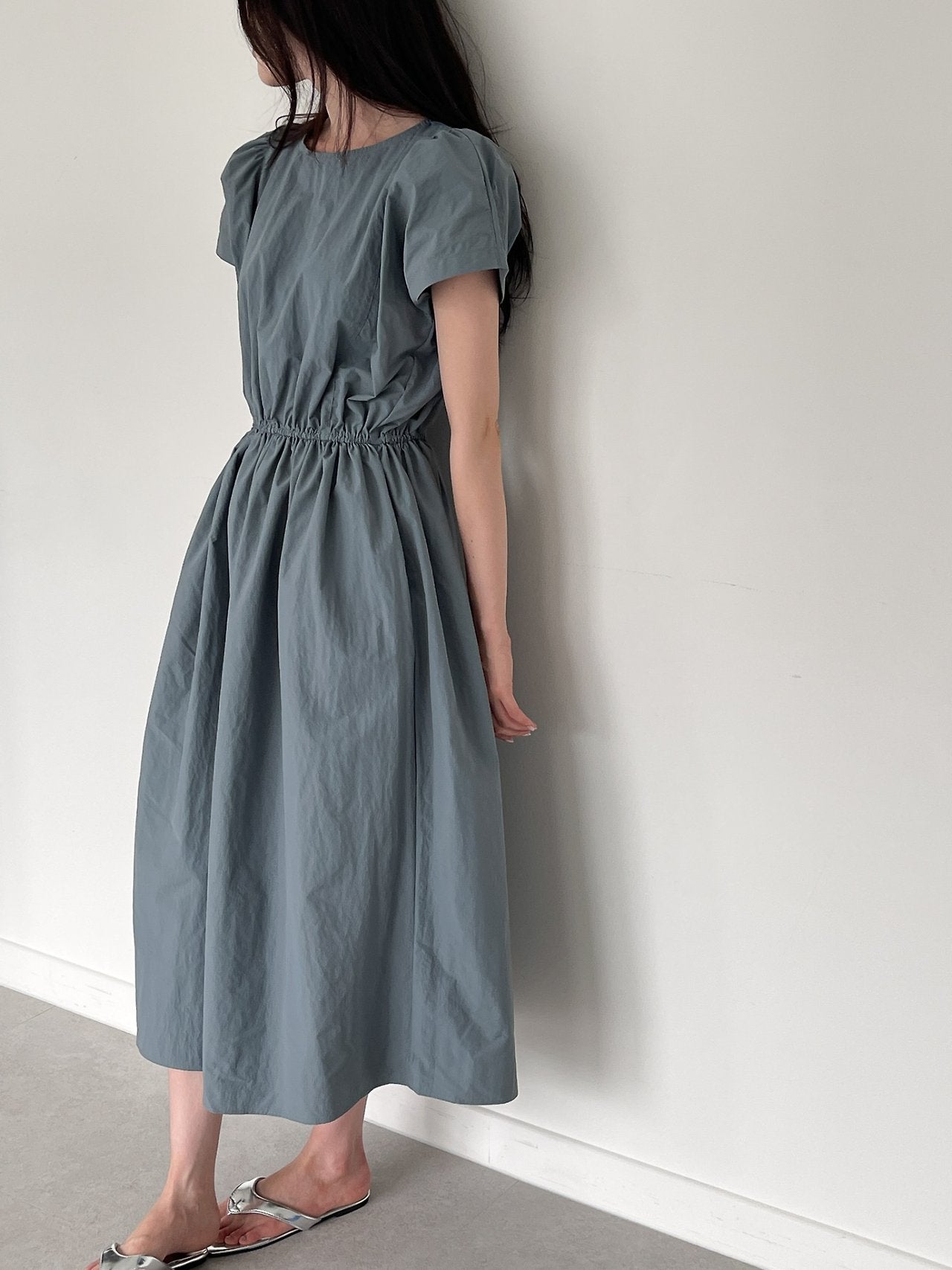 Nylon Puff sleeves dress