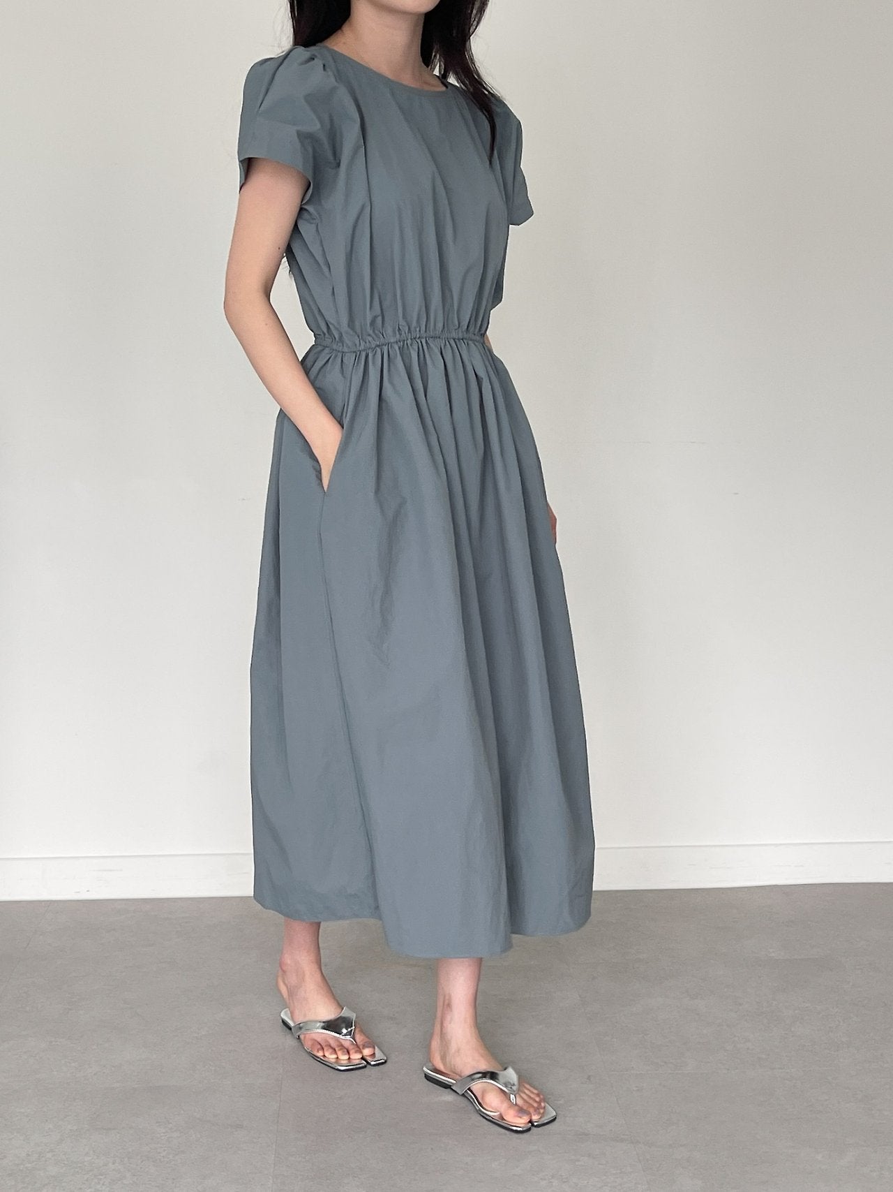 Nylon Puff sleeves dress