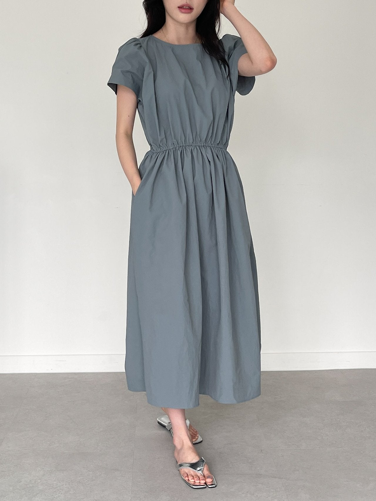 Nylon Puff sleeves dress