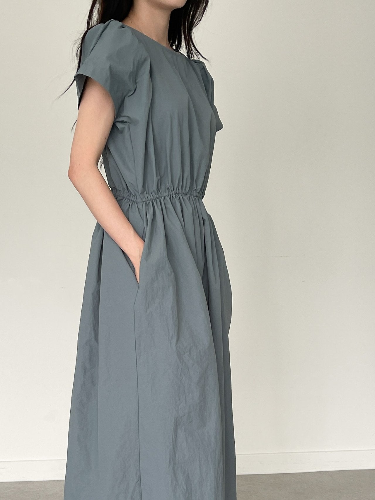 Nylon Puff sleeves dress