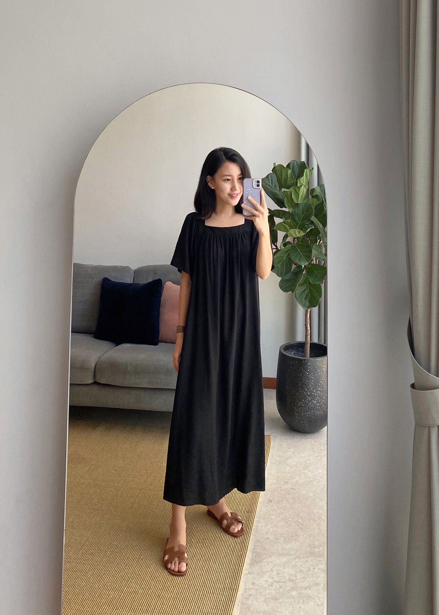 Modal square dress in black